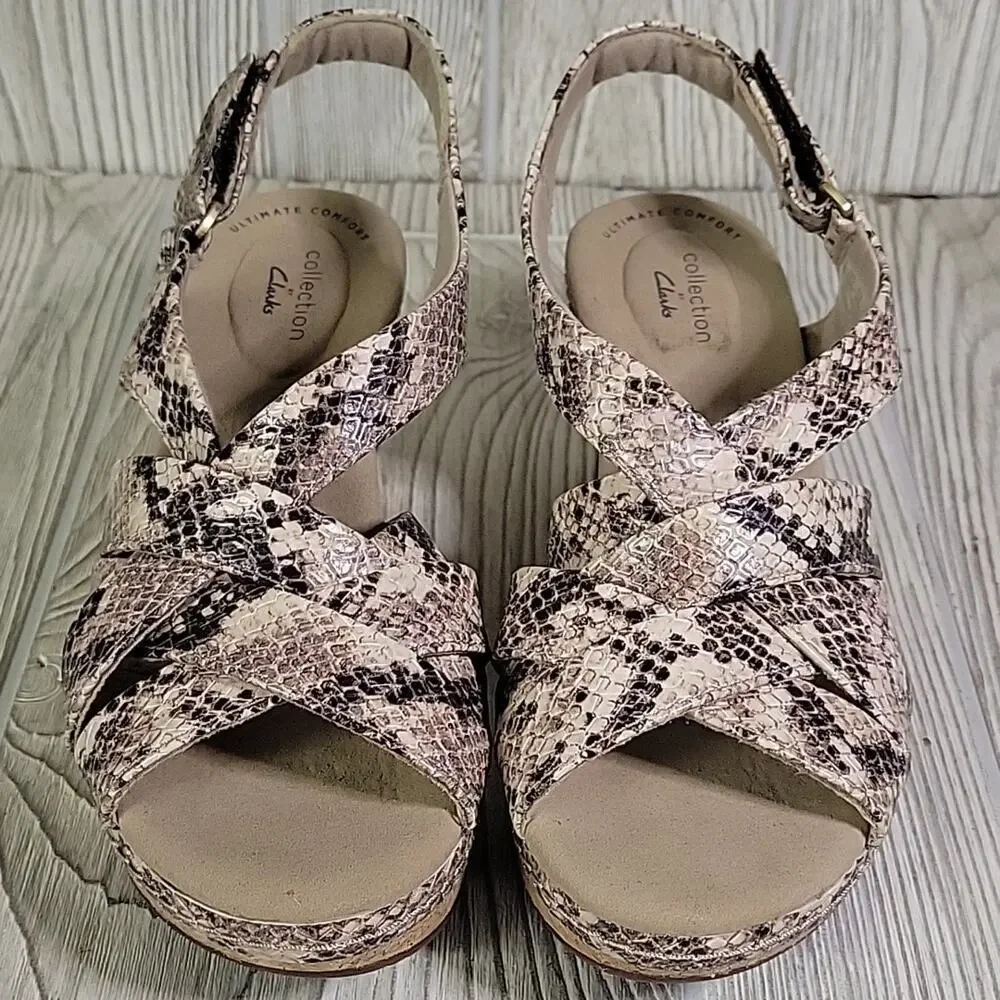 Clarks Annadel Rayna Wedge Taupe Snakeprint Sandals Womens Size 6.5 NEW